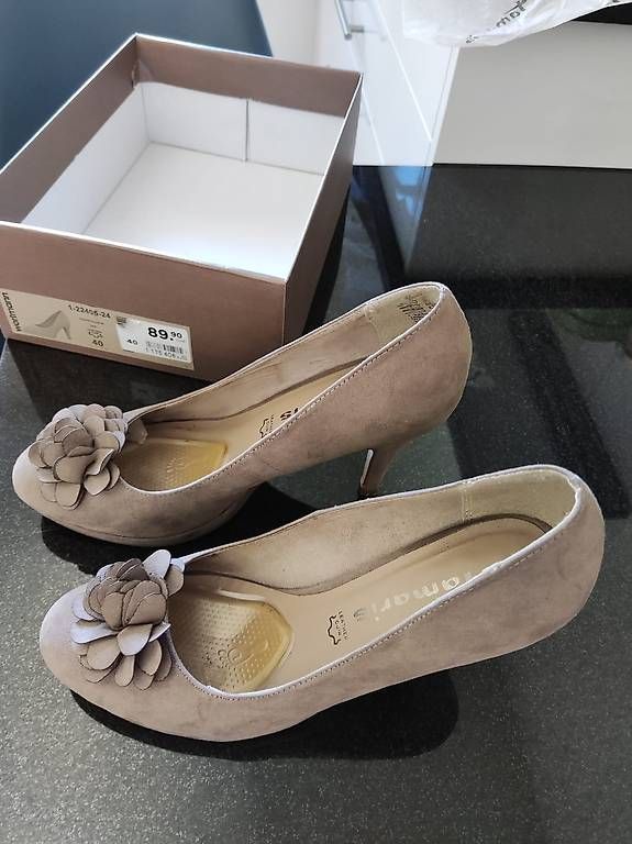 Tamaris Scarpe da donna: Tamaris Pumps Neu Grösse 40 – Usato da Zürich venduto da AK1860 1