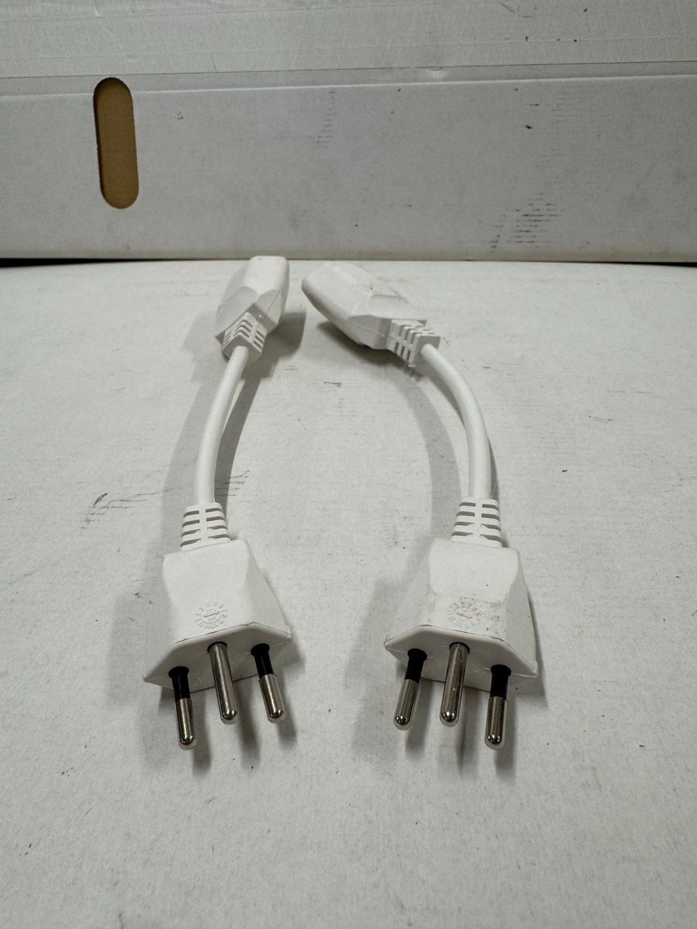 Kabel: 2x Adapter Kabel / Stromkabel, weiss (C346) – Neu (gemäss Beschreibung) aus Däniken SO von Profog1 1