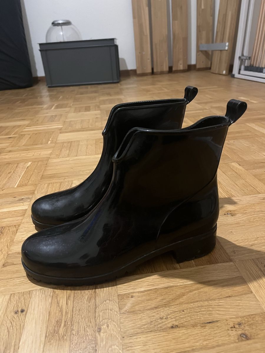 Scarpe da donna: Gummistiefel Grösse 38 glänzend – Usato da Thun venduto da bvle_68