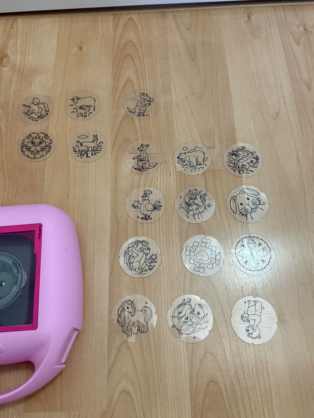 Ravensburger Jouets: XCOMY Stempelmaschine Kinder mit 17 Motiven – D'occasion à Pfäffikon SZ par Syndrome379 2