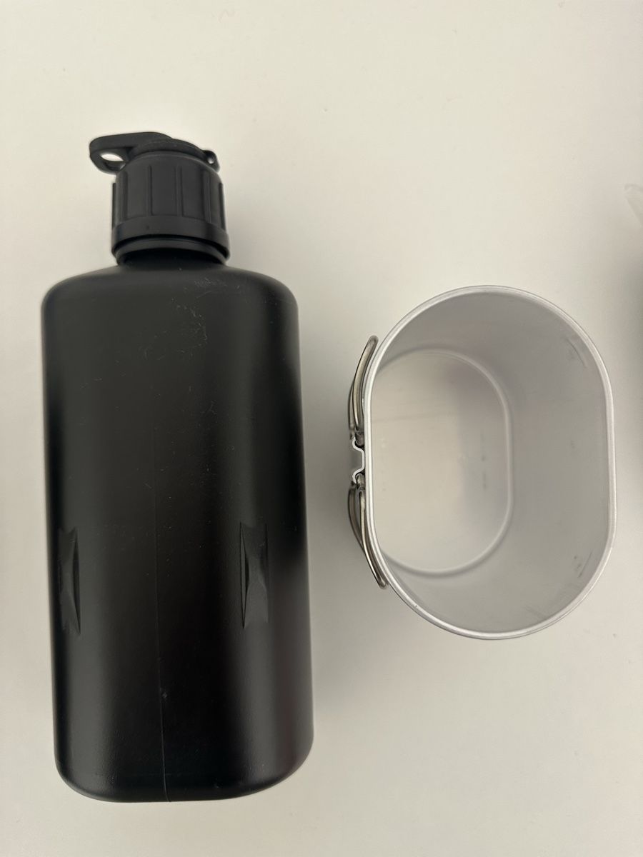 Borracce & Thermos: Trinkflasche – Nuovo (secondo la descrizione) da Winterthur venduto da Zoom27