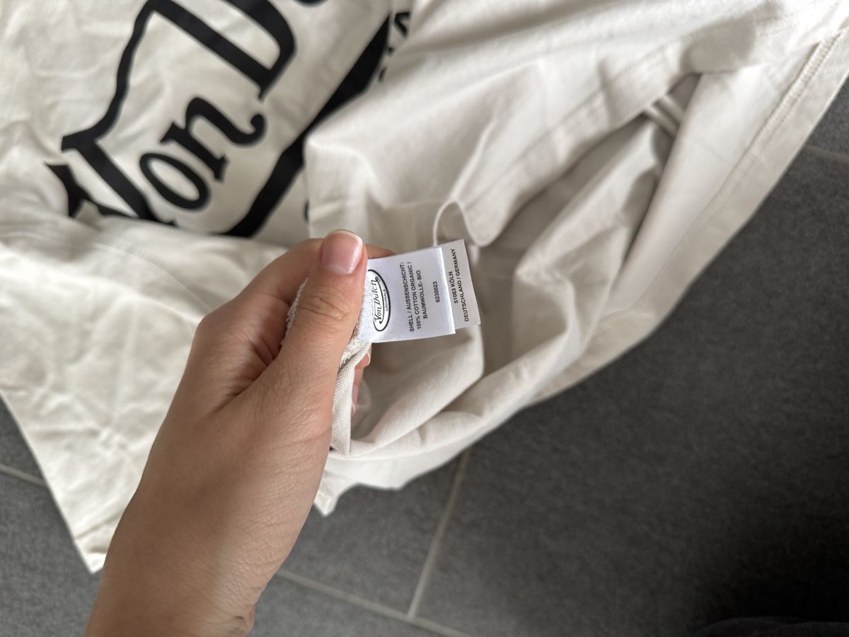 T-shirt: Von Dutch T-Shirt – Usato da Winterthur venduto da Sjull 2