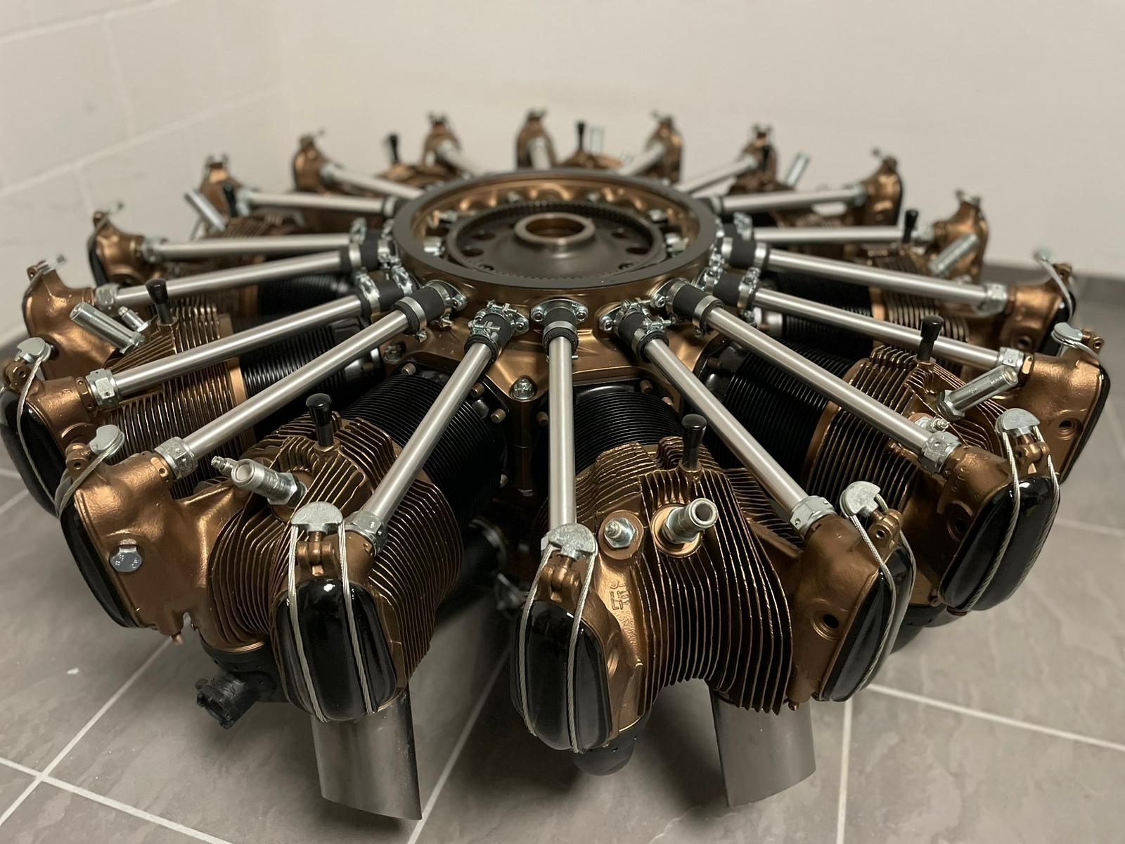 Tavoli: Wohnzimmertisch aus einem Sternmotor – Nuovo (secondo la descrizione) da Rorschacherberg venduto da proudschweiz 7