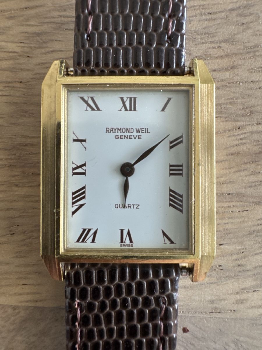 Raymond Weil Montres: Raymond Weil Genève Quartz – D'occasion à Delémont par pau_2bfj