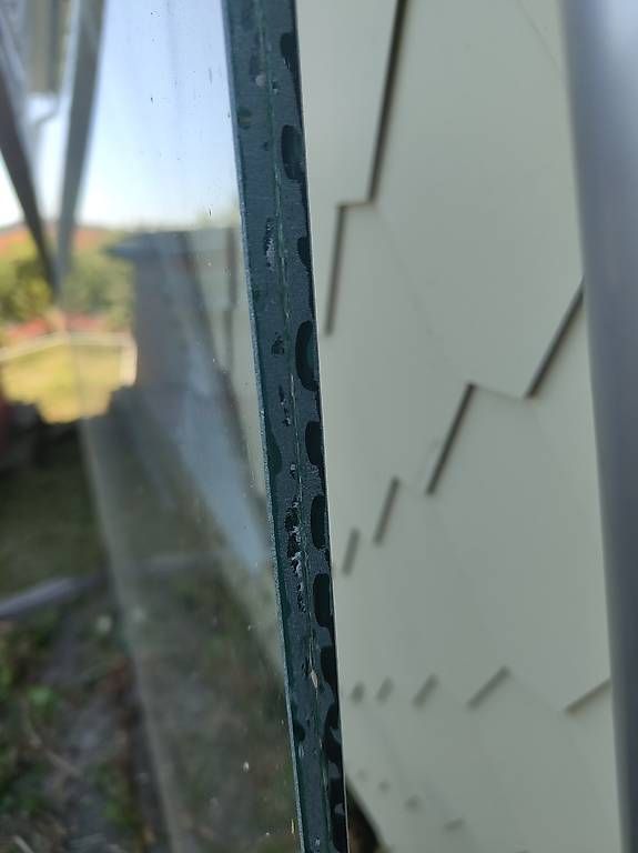 Fenster: Glasscheibe / Schaufensterscheibe – Gebraucht aus Bichwil von staujas