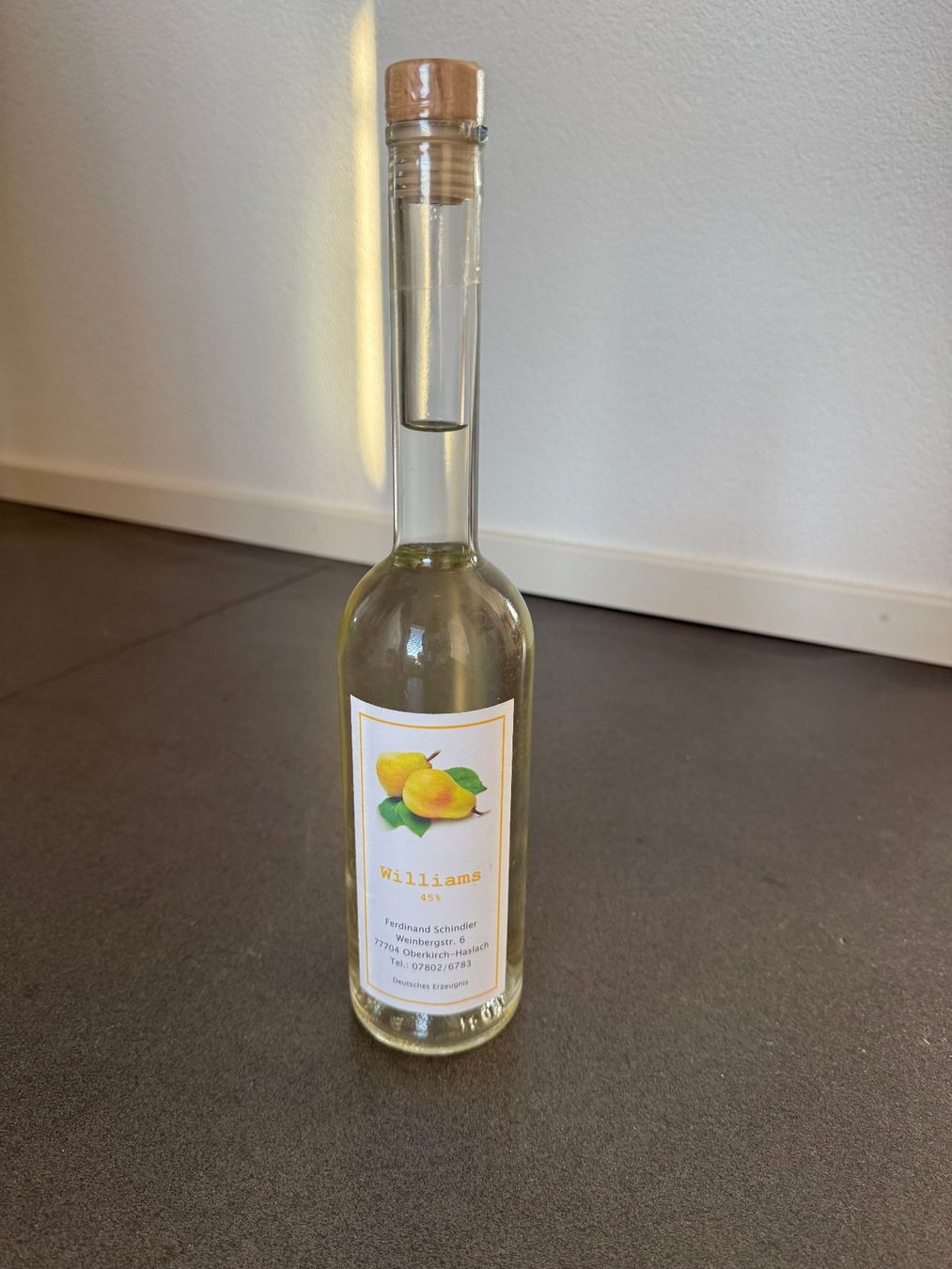 Williams Bevande alcoliche: Williams Schnaps 45% 50cl "neuwertig" ungeöffnet – Nuovo (secondo la descrizione) da Fribourg venduto da tschjoly 1