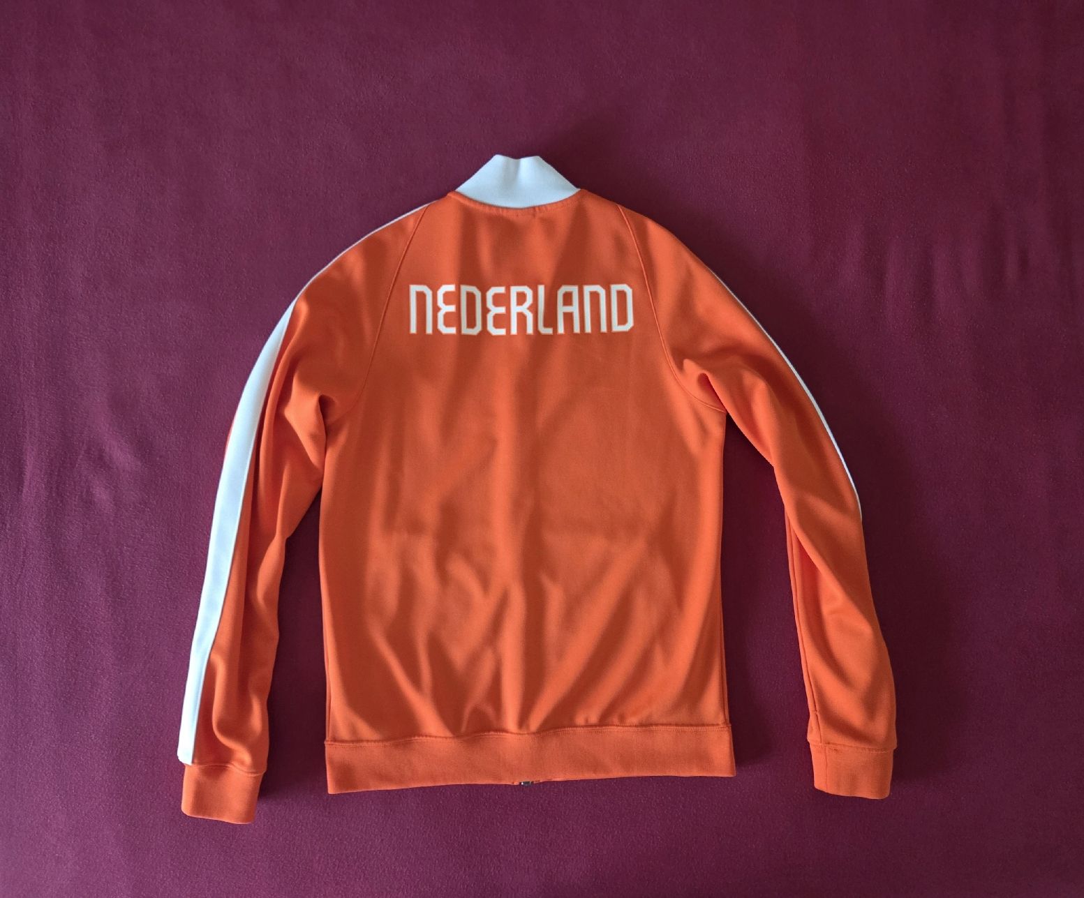 Gattaiole: Nederland Hoodie – Nuovo (secondo la descrizione) da Rickenbach-Sulz venduto da Bacardibabe 1