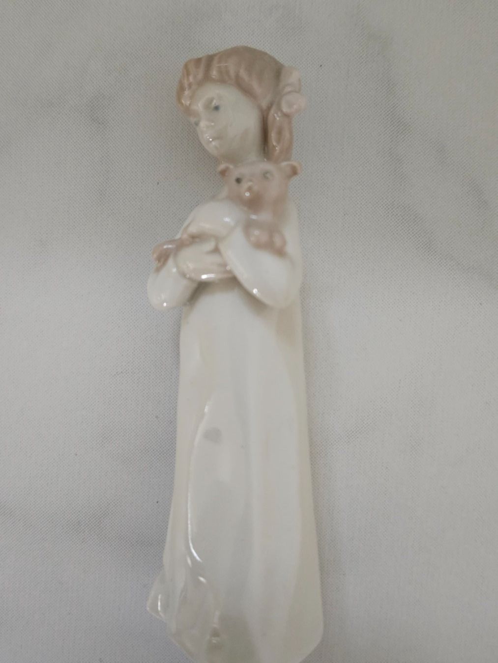 Figuren: Porzellanfigur Mädchen mit Hündchen – Gebraucht aus Meggen von G7957c24 3