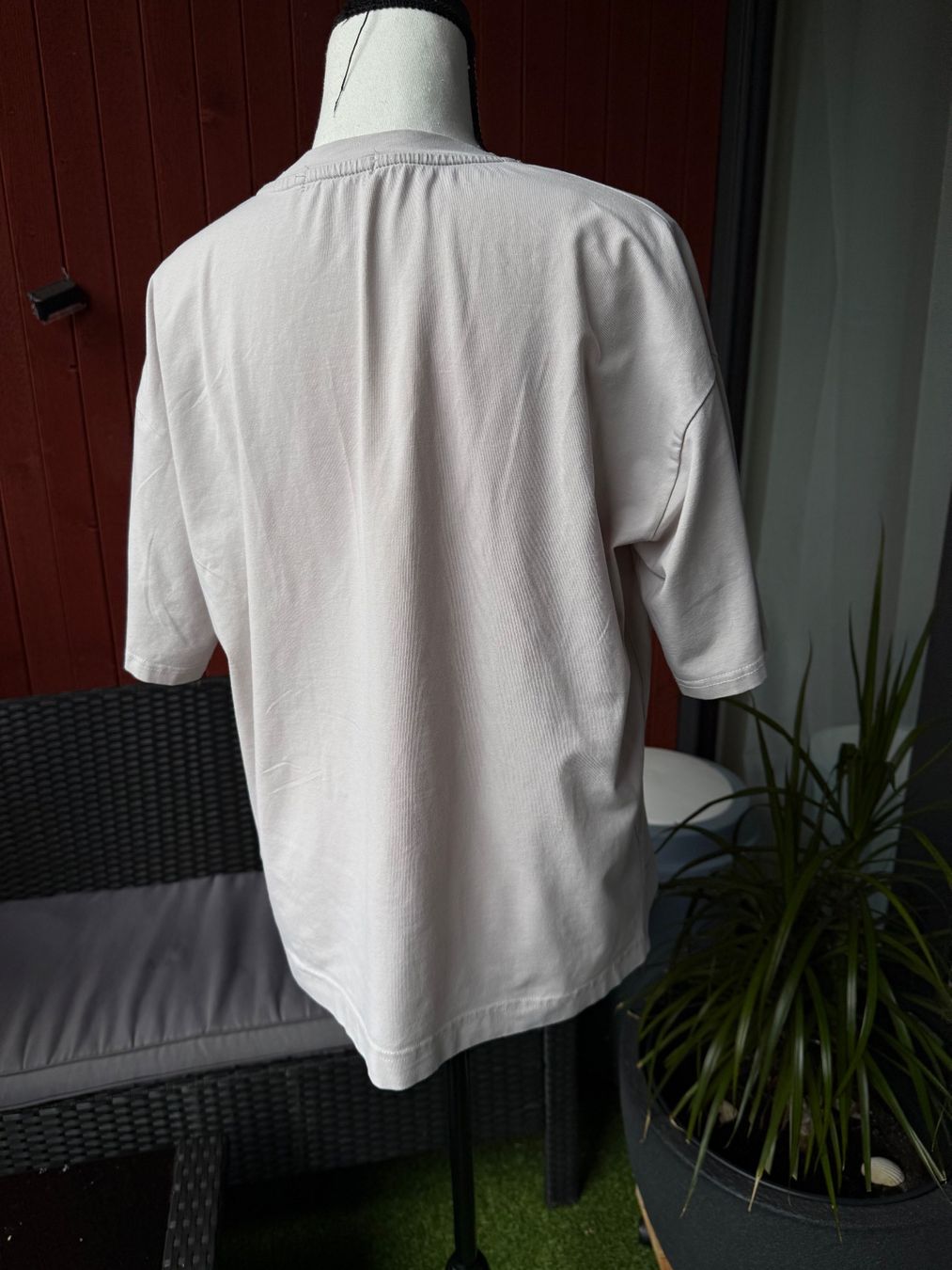 T-shirts: T-Shirt – D'occasion à Riehen par edu_92w7 3