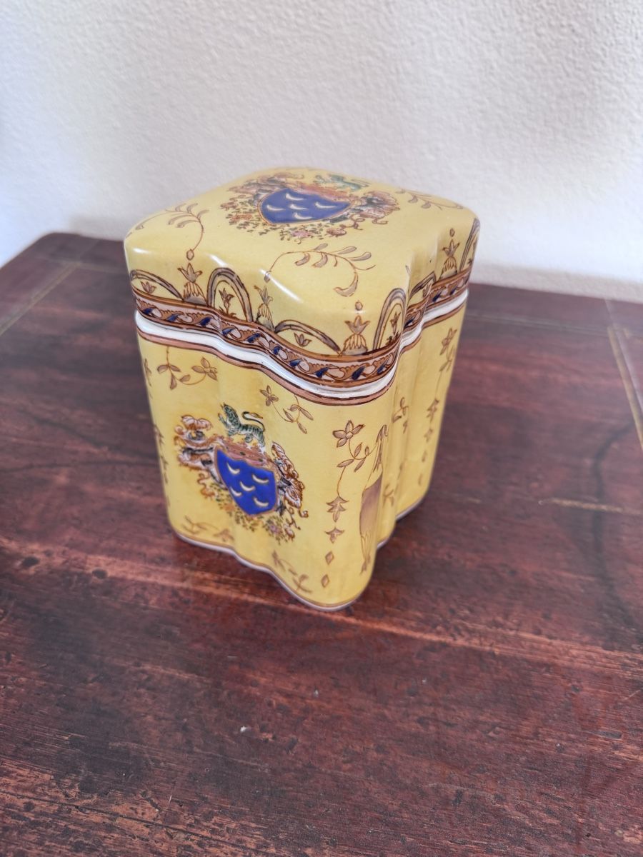 Tutte le decorazioni: Dose aus keramik asiatisch – Usato da Mühlau venduto da Anna0137 2