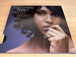 Cassandra Steen – Darum Leben Wir