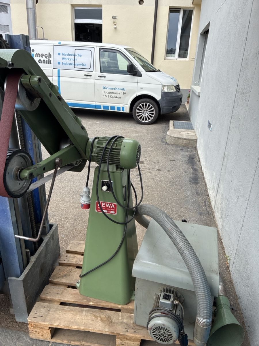 Smerigliatrici & Lucidatrici: Kewa Bandschleifmaschine inkl Absaugung – Usato da Kölliken venduto da Razorback2 2
