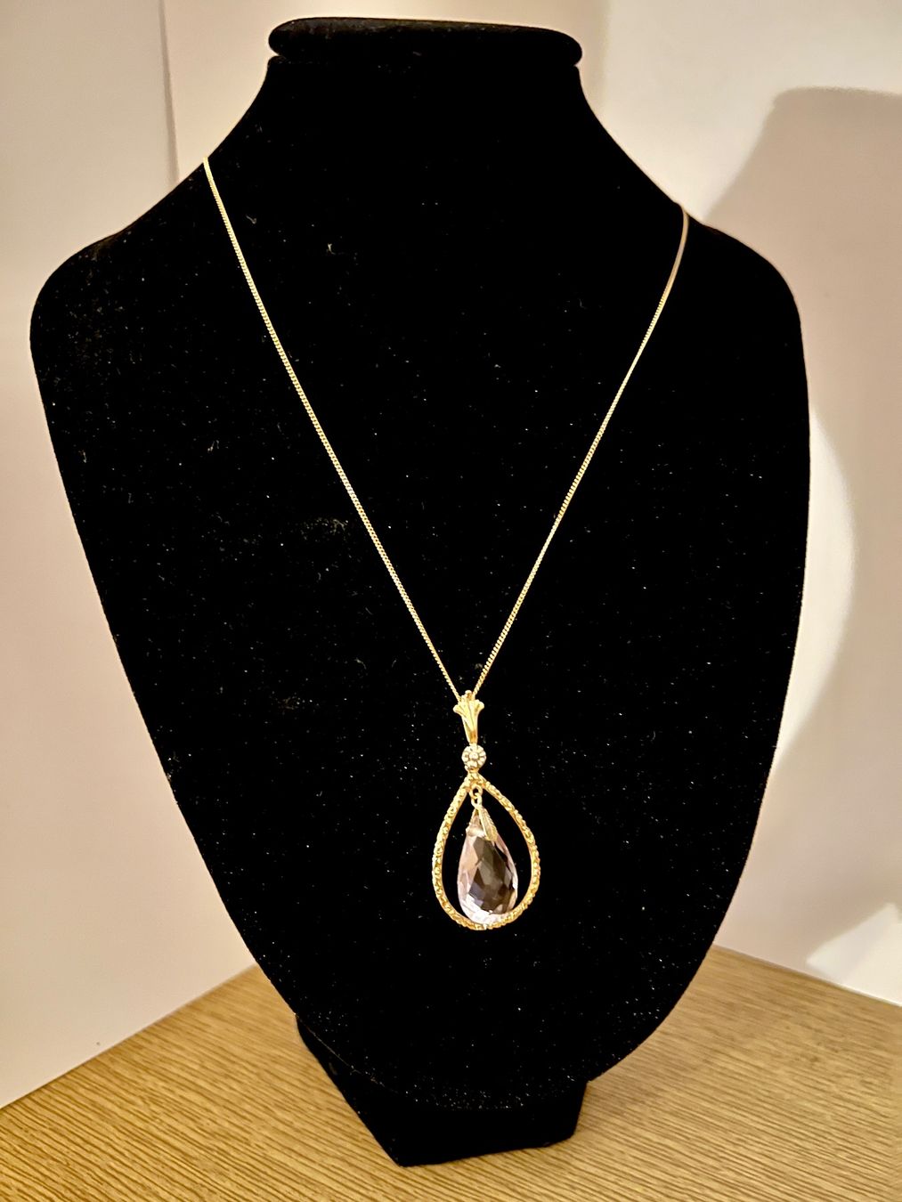 Colliers: Gold-Collier 18K mit Anhänger – D'occasion à Chur par Penting1935 1