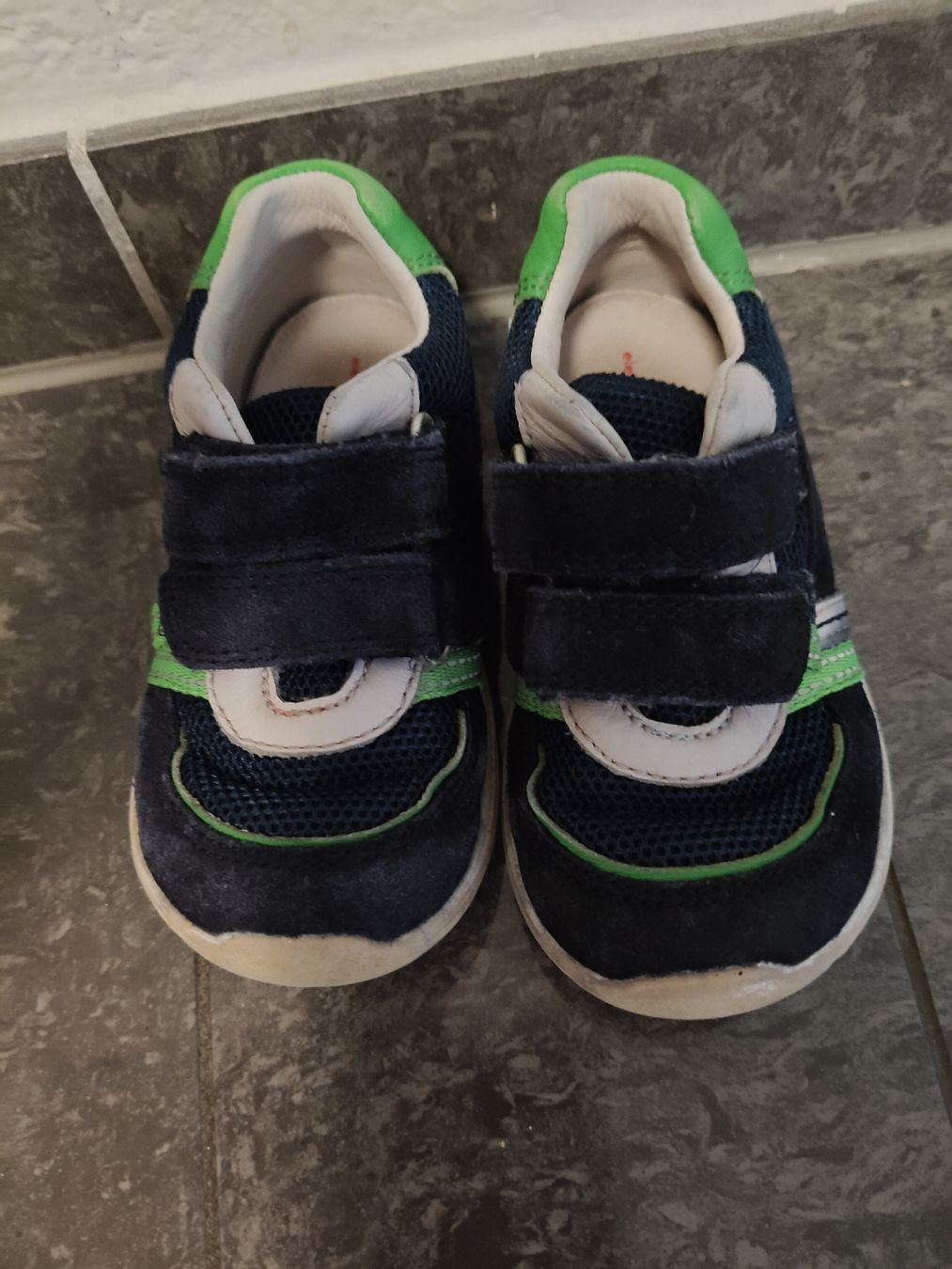Scarpe per ragazzi: Chaussures enfant Elefanten taille 23 – Usato da Oberburg venduto da Ines2019 1