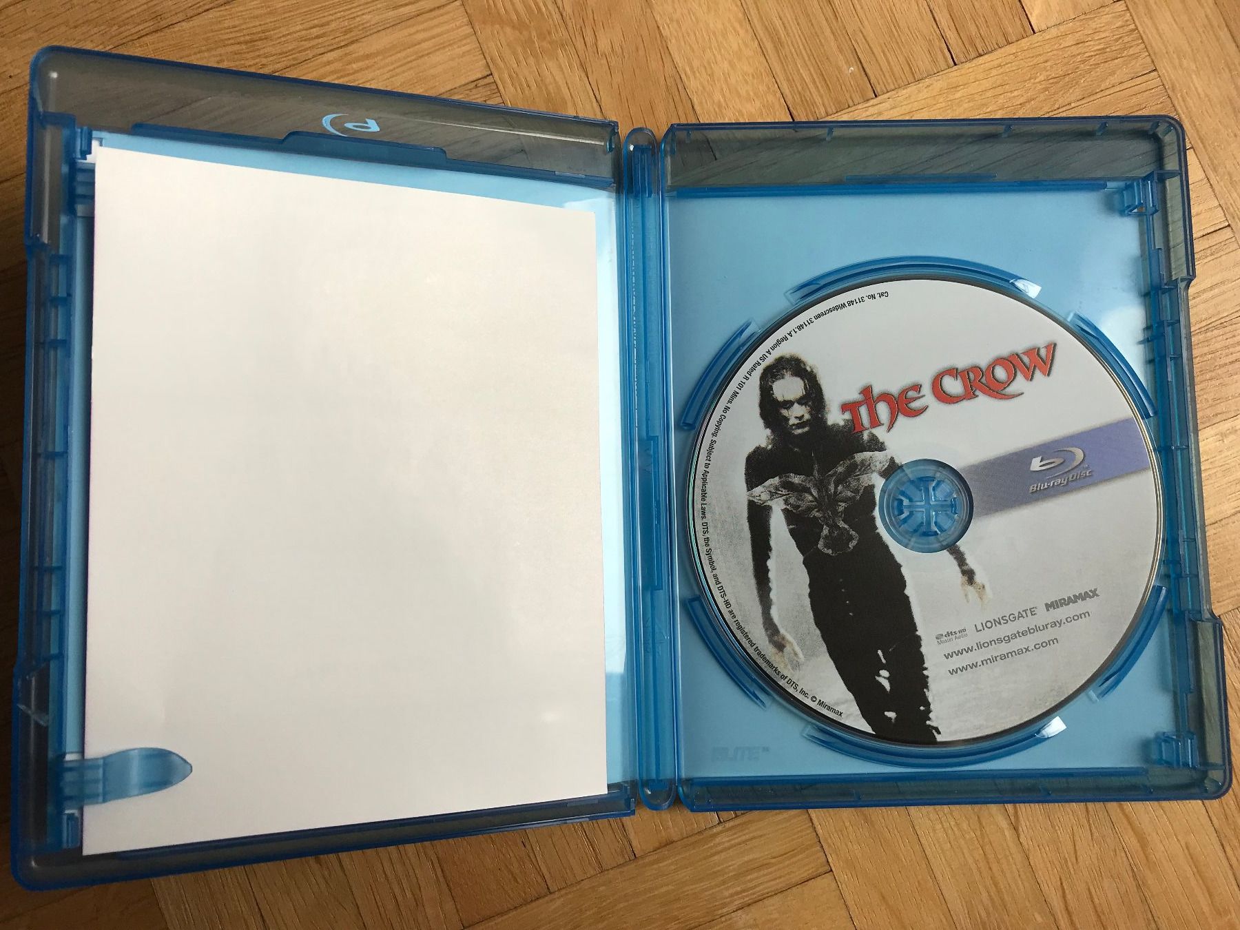 Tutti i DVDs: The Crow - Blu-ray – Nuovo (secondo la descrizione) da Zürich venduto da Malcom 1