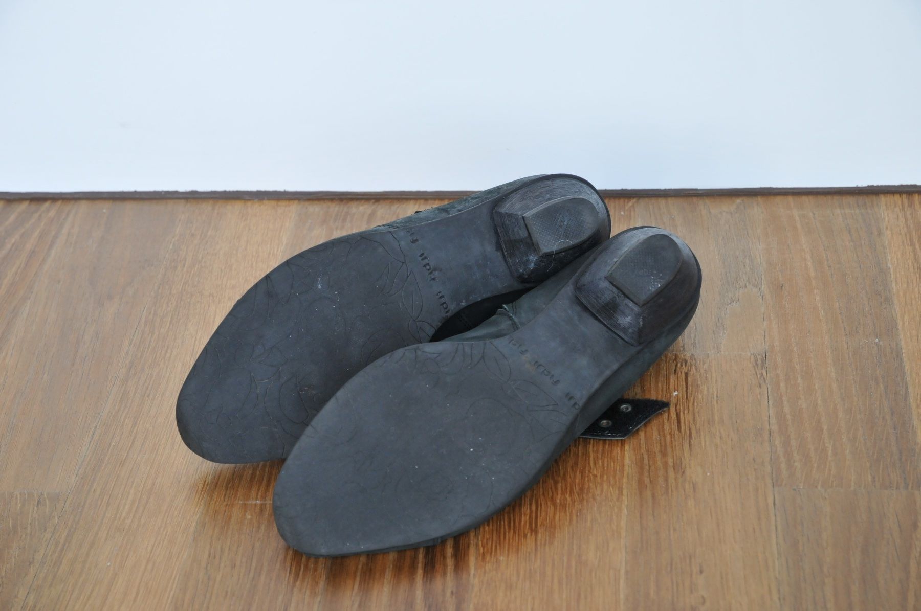 Scarpe da donna: Pumps – Usato da Biel/Bienne venduto da osajost 1