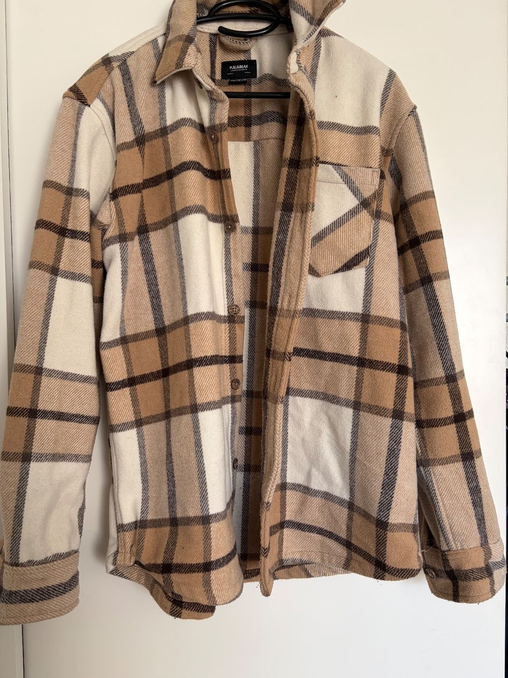 Pull&Bear Giacche: Pull&Bear Hemdjacke / Holzfällerjacke Karomuster – Usato da Winterthur venduto da Adonisss