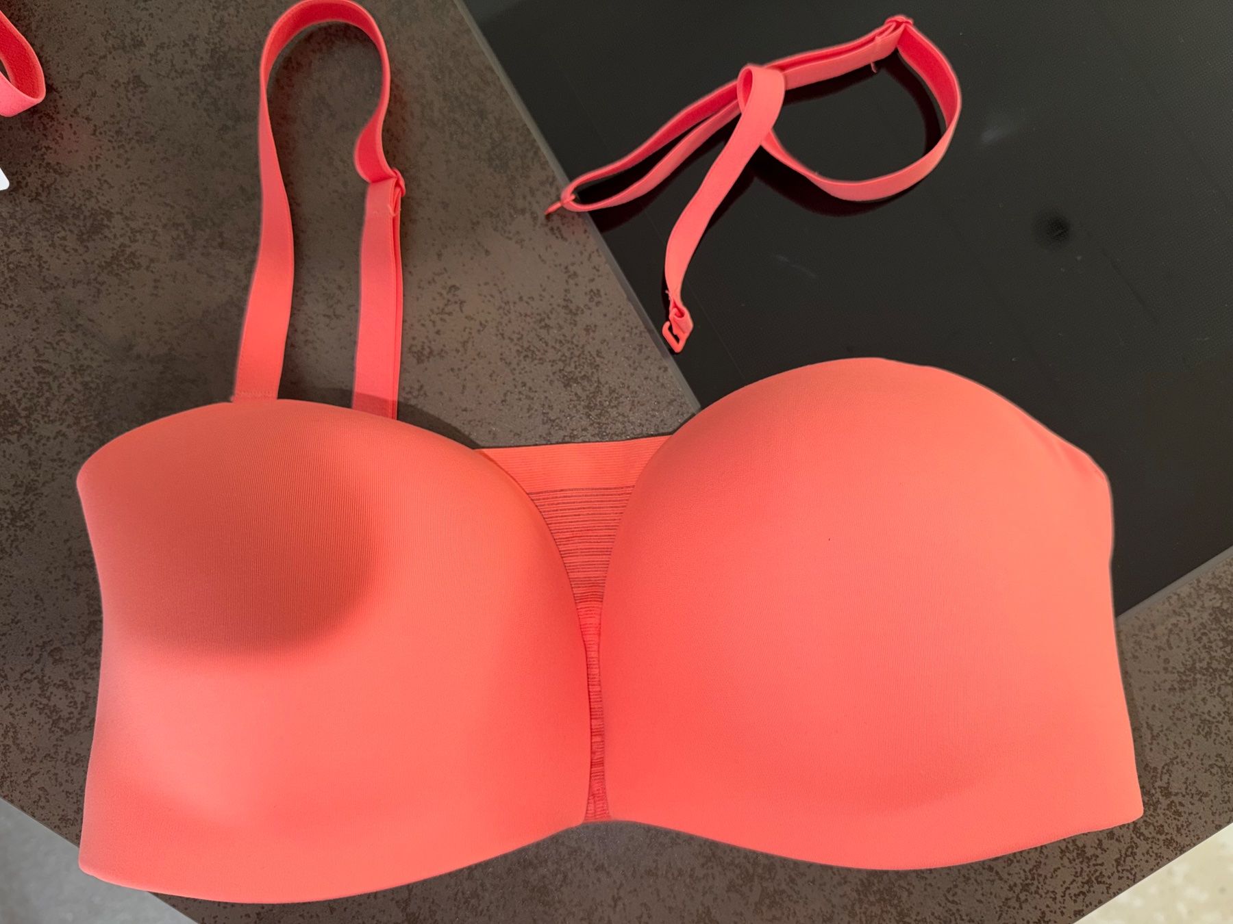 Triumph Autres dessous: BH TRIUMPH 03, neu – Neuf (Voir description) à Dornach par samuti