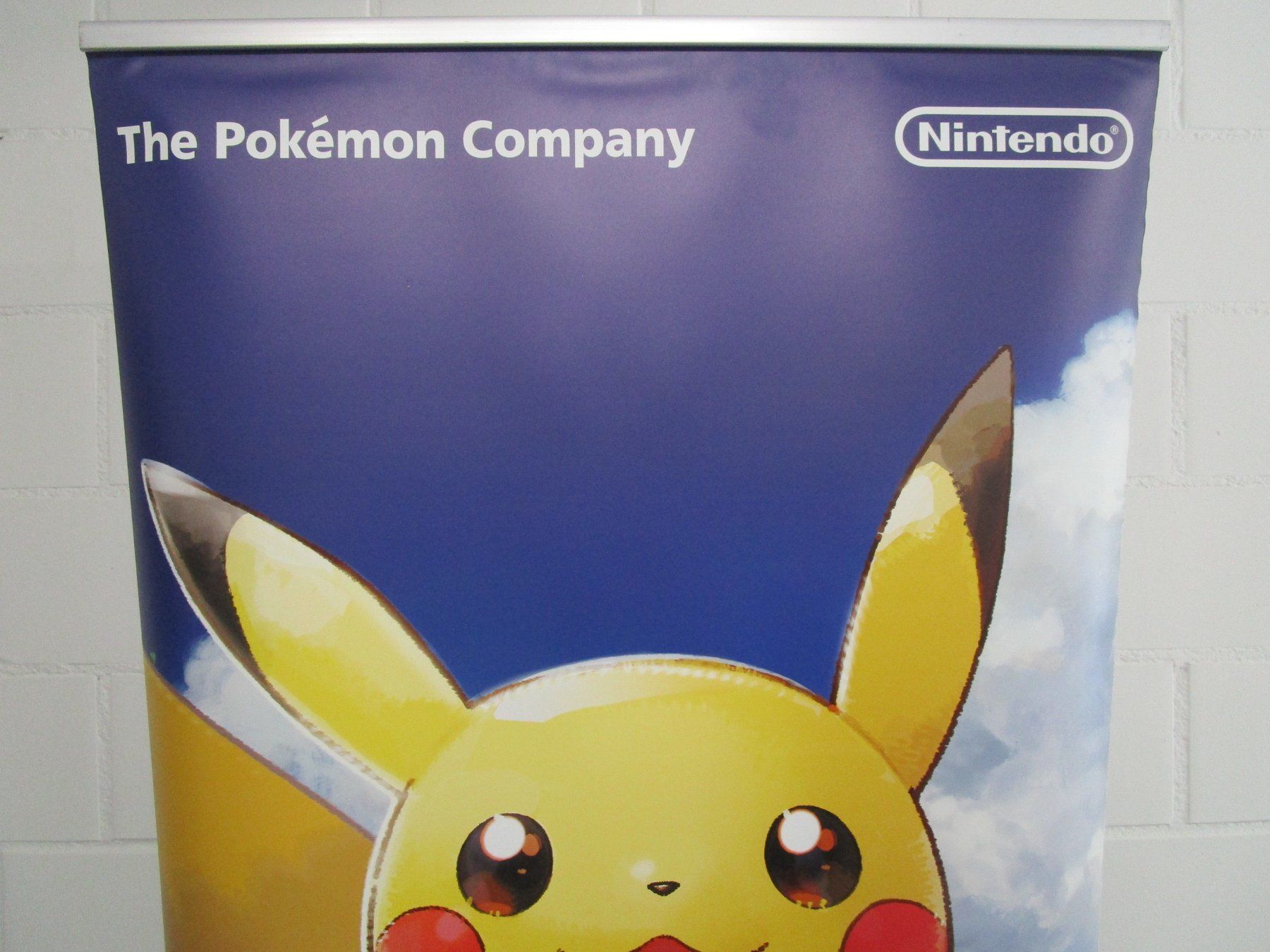 Giochi: Roll-Up Werbebanner Pokemon Lets Go Pikachu Nintendo Switch – Usato da Goldau venduto da agestuffer 1