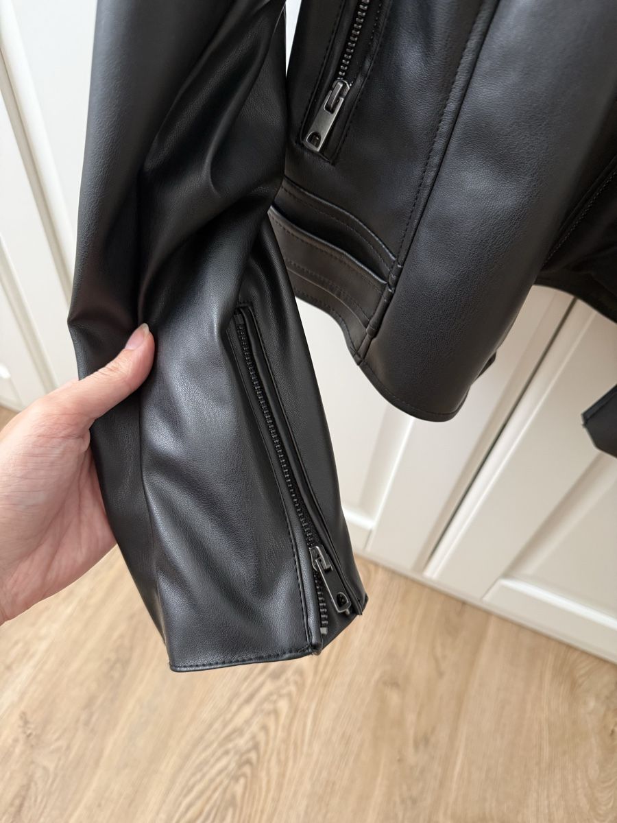 C&A Giacche: Damen Kunstlederjacke schwarz Gr.38 – Nuovo (secondo la descrizione) da Giswil venduto da Ody2 4