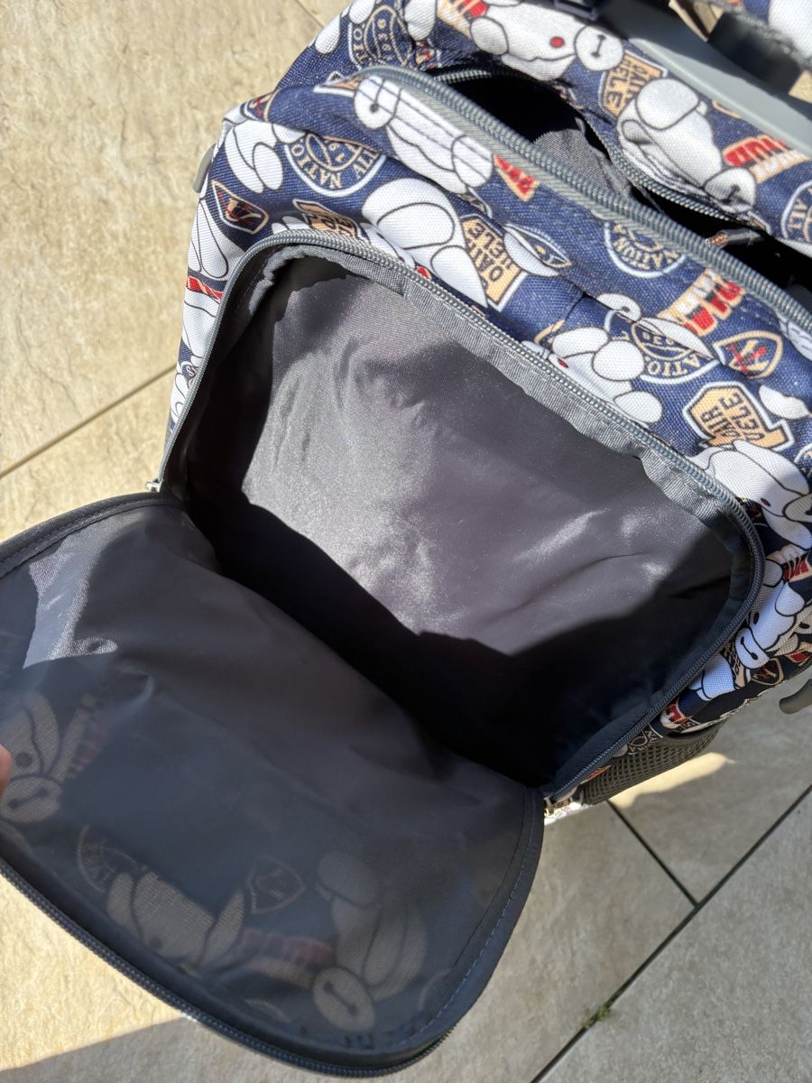Zaini: Kinderrucksack mit Baymax Motiv – Nuovo (secondo la descrizione) da Oberwil-Lieli venduto da Toscombra 5