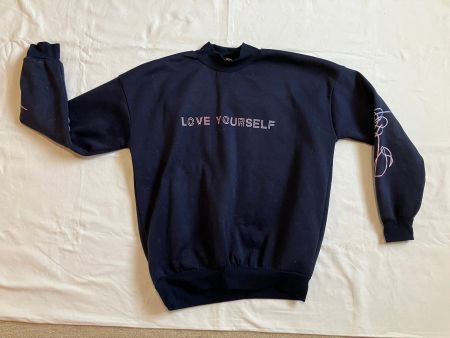 BTS Pullover