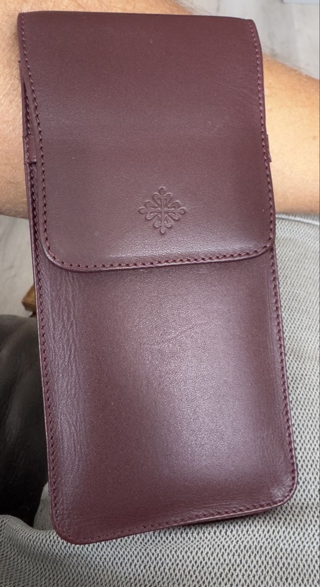 Patek Philippe Scatole porta orologi: Pochette cuir Patek Philippe Genève original – Nuovo (secondo la descrizione) da Posieux venduto da Angeles82 8