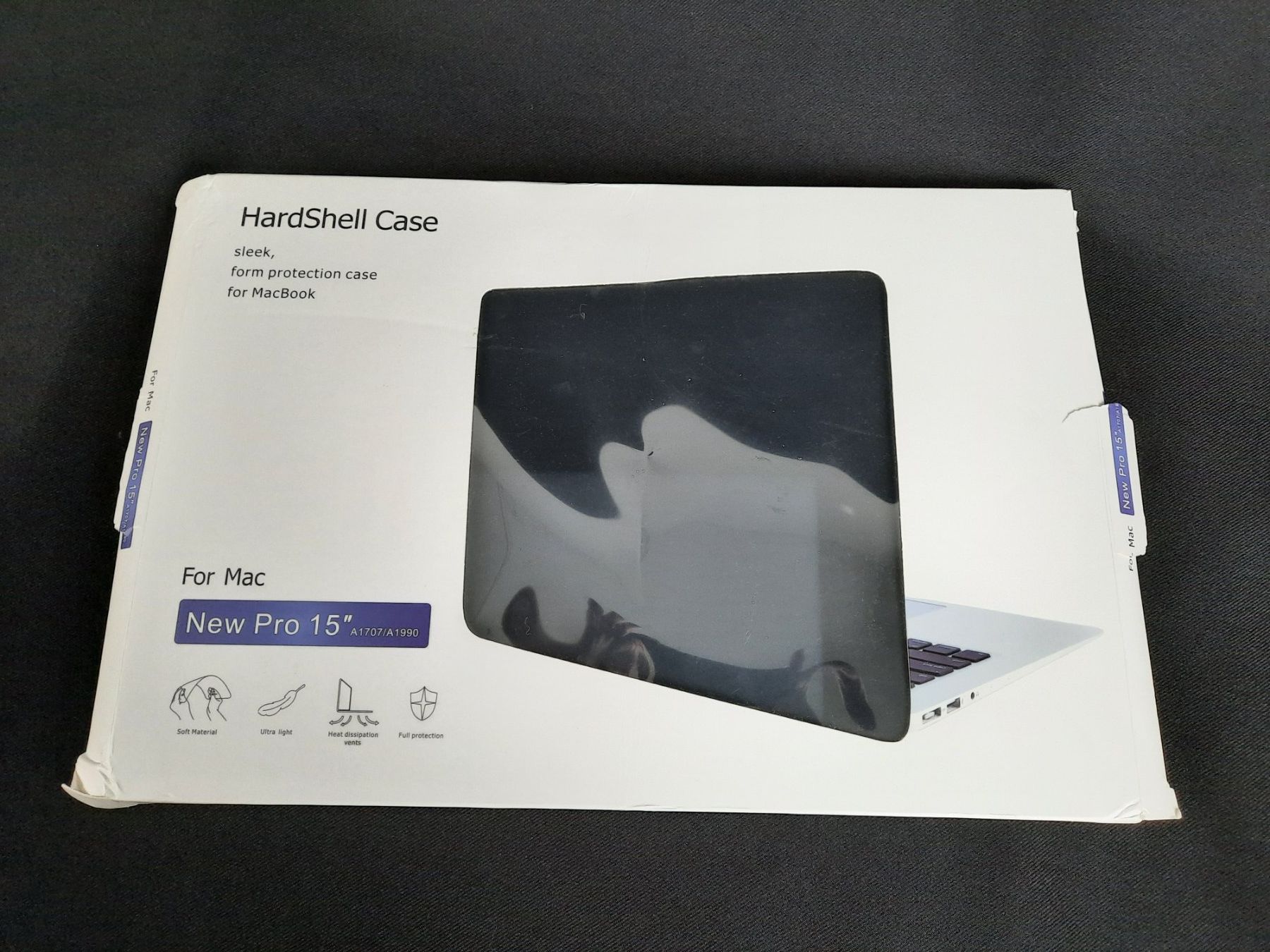 Apple Covers & Borse: HARDSHELL CASE FOR MAC 15 ZOLL – Nuovo (secondo la descrizione) da Beinwil am See venduto da Restwert_Beinwil