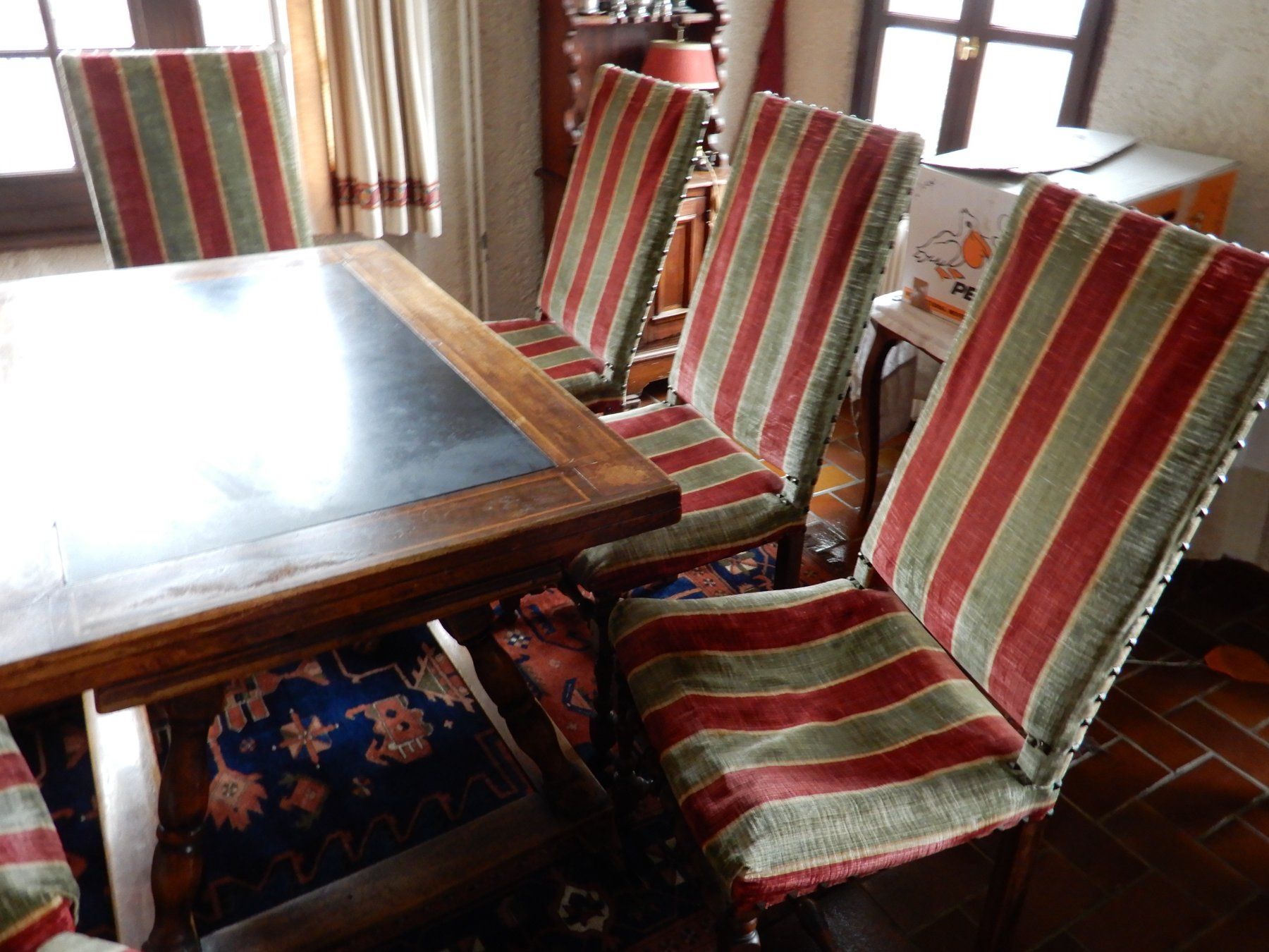 Sedie: Chaises – Usato da PLAN-LES-OUATES venduto da DUMONTBE 3