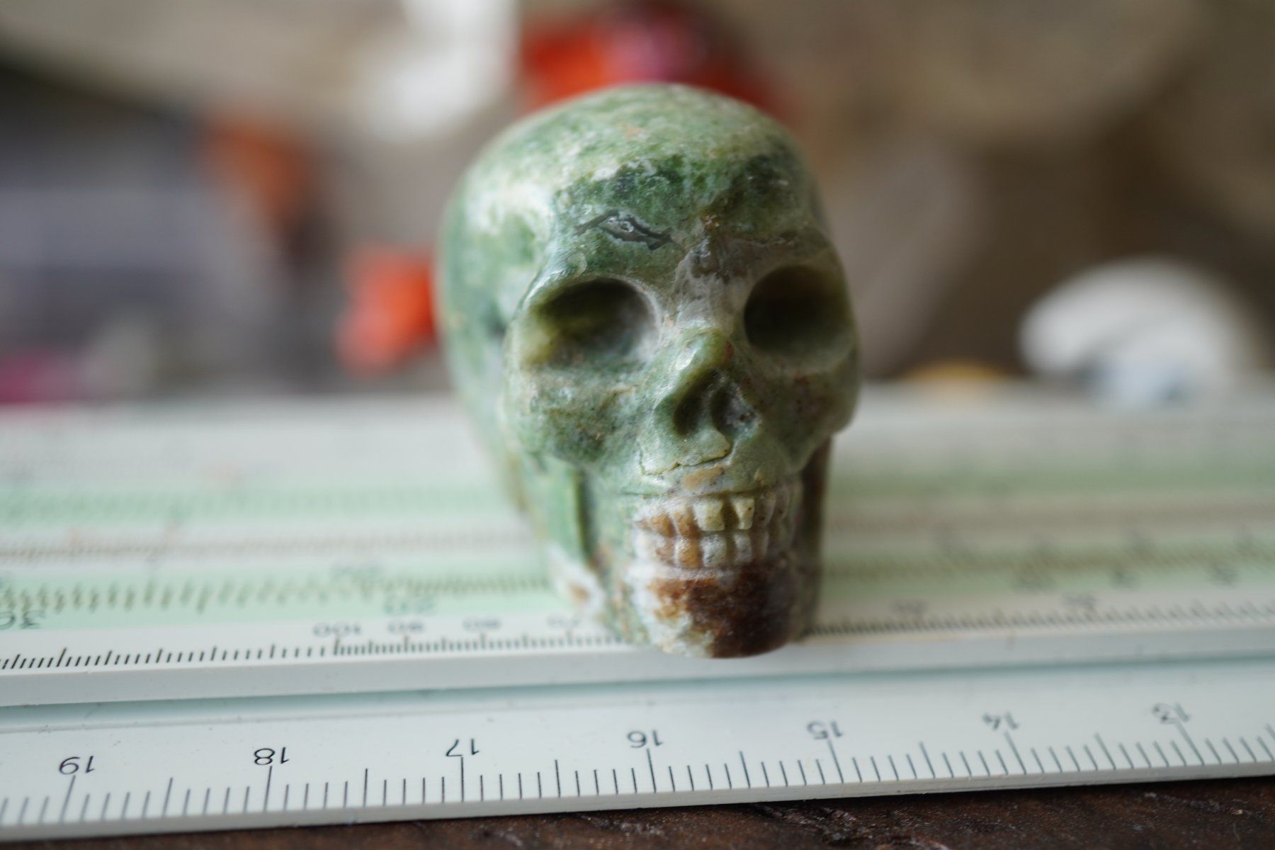 Minerali & Pietre curative: Variscit    Skull  Detailliert     "Topstone" – Nuovo e nell'imballaggio originale da Eschenbach SG venduto da topstone 2