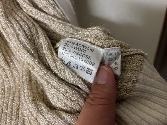 Giacche: Edle Strickjacke kurzarm von Attitude, Grösse 40 – Usato da Hagendorn venduto da Teora66 3
