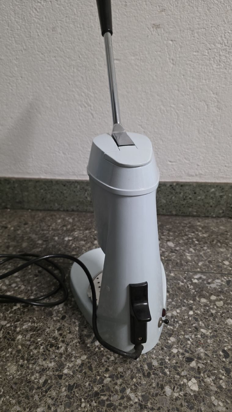 Kaffeemaschinen & Espressomaschinen: Zerowatt CA 708 Espressomaschine Vintage – Defekt aus Zürich von anna.caterina 1