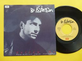 Bo Katzman – Follow Me