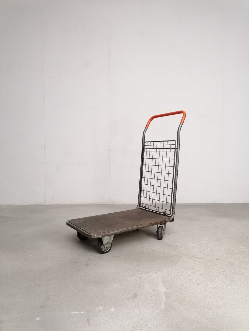 Valigie & Borse: Ancien chariot – Usato da Fribourg venduto da cla_x966 4