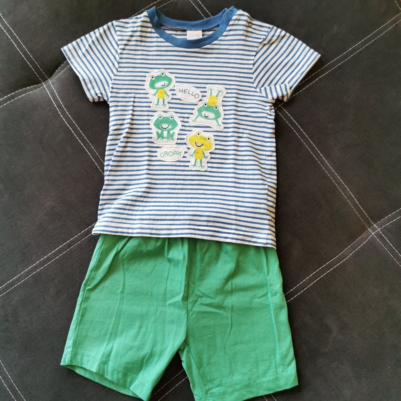 Lotti & Set di vestiti: Neues Jungs set gr 86 – Nuovo (secondo la descrizione) da Zollikofen venduto da samantha308