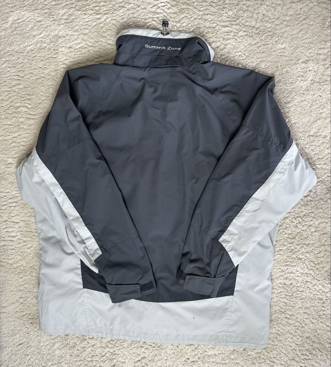 Columbia Giacche: Veste Columbia blouson Imperméable gris clair - Taille XL – Usato da Neuchâtel venduto da aliceguins 7
