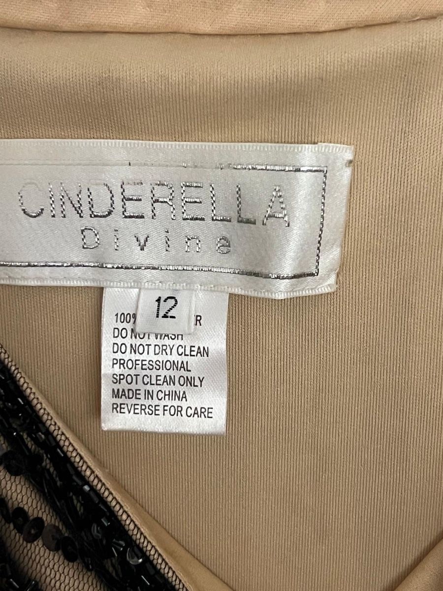 Kleider: Abendkleid Cinderella Divine Grösse 40 schwarz – Neu (gemäss Beschreibung) aus Zürich von ARAG 3