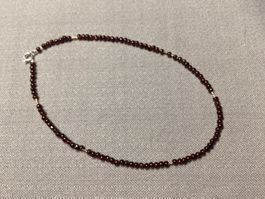 natürlicher Granat - elegante und feine Edelsteinkette