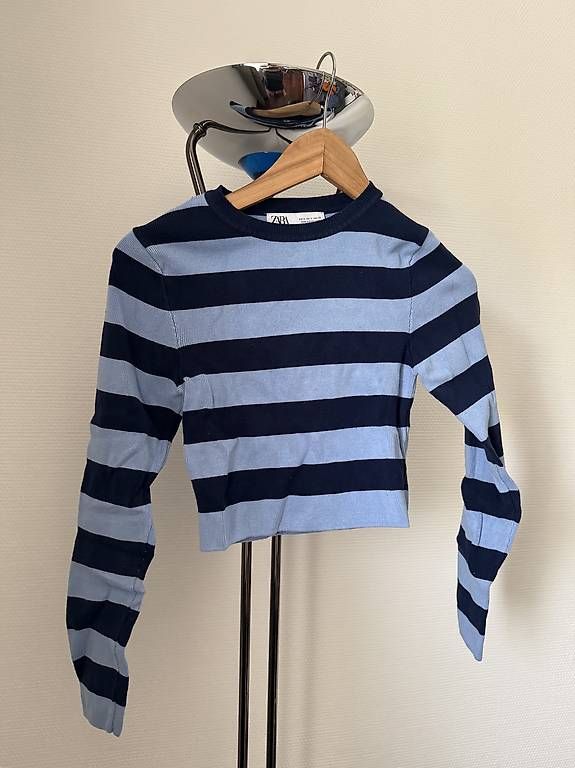 Maglioni & Felpe: Zara long sleeve  – Usato da Birsfelden venduto da jes_5r8c