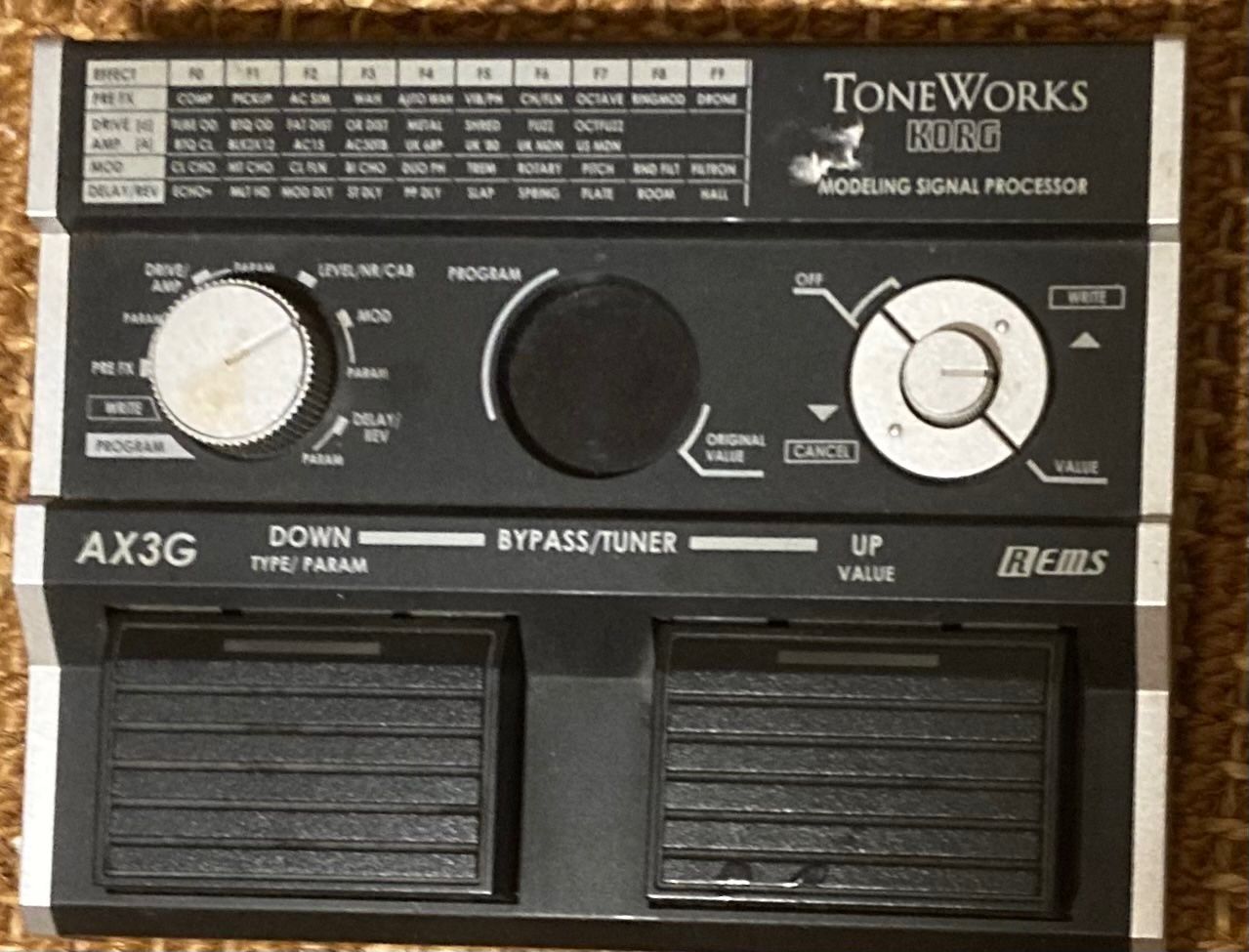 Korg Strumenti musicali: KORG AX3G Modeling Signal Processor gebraucht – Usato da Allschwil venduto da Snox_3000