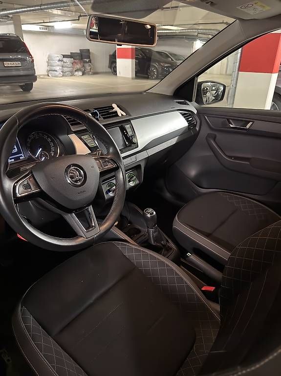 Automobili: Skoda Fabia – Usato da Otelfingen venduto da lar_kjn7 3