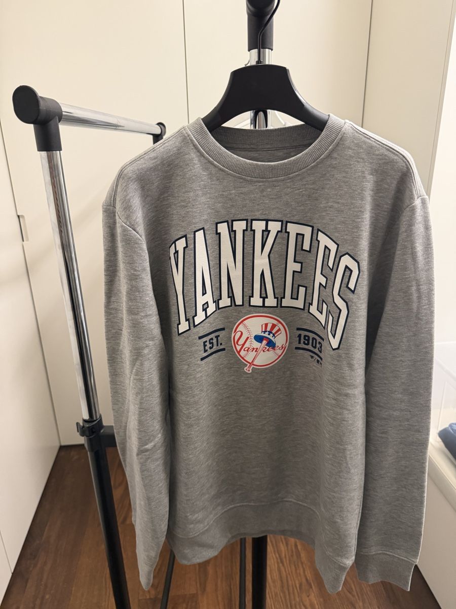 Lotti di vestiti: 3er MLB Pullover Set Gr. S/M - Yankees, Dodgers & Chicago – Nuovo (secondo la descrizione) da Remetschwil venduto da MLC_est.2005 1