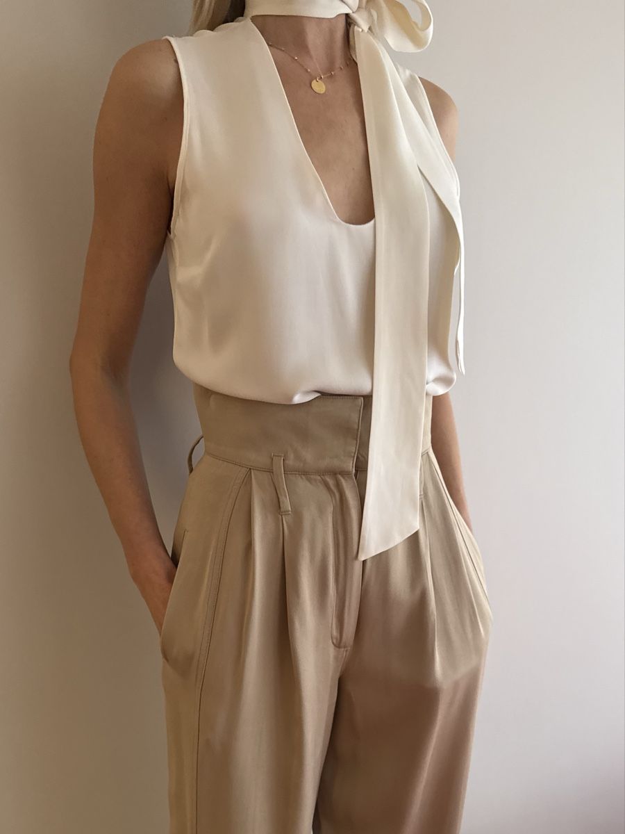 Michael Kors Top: Michael Kors haut sans manches taille-S – Nuovo (secondo la descrizione) da Genève venduto da iry_67wr