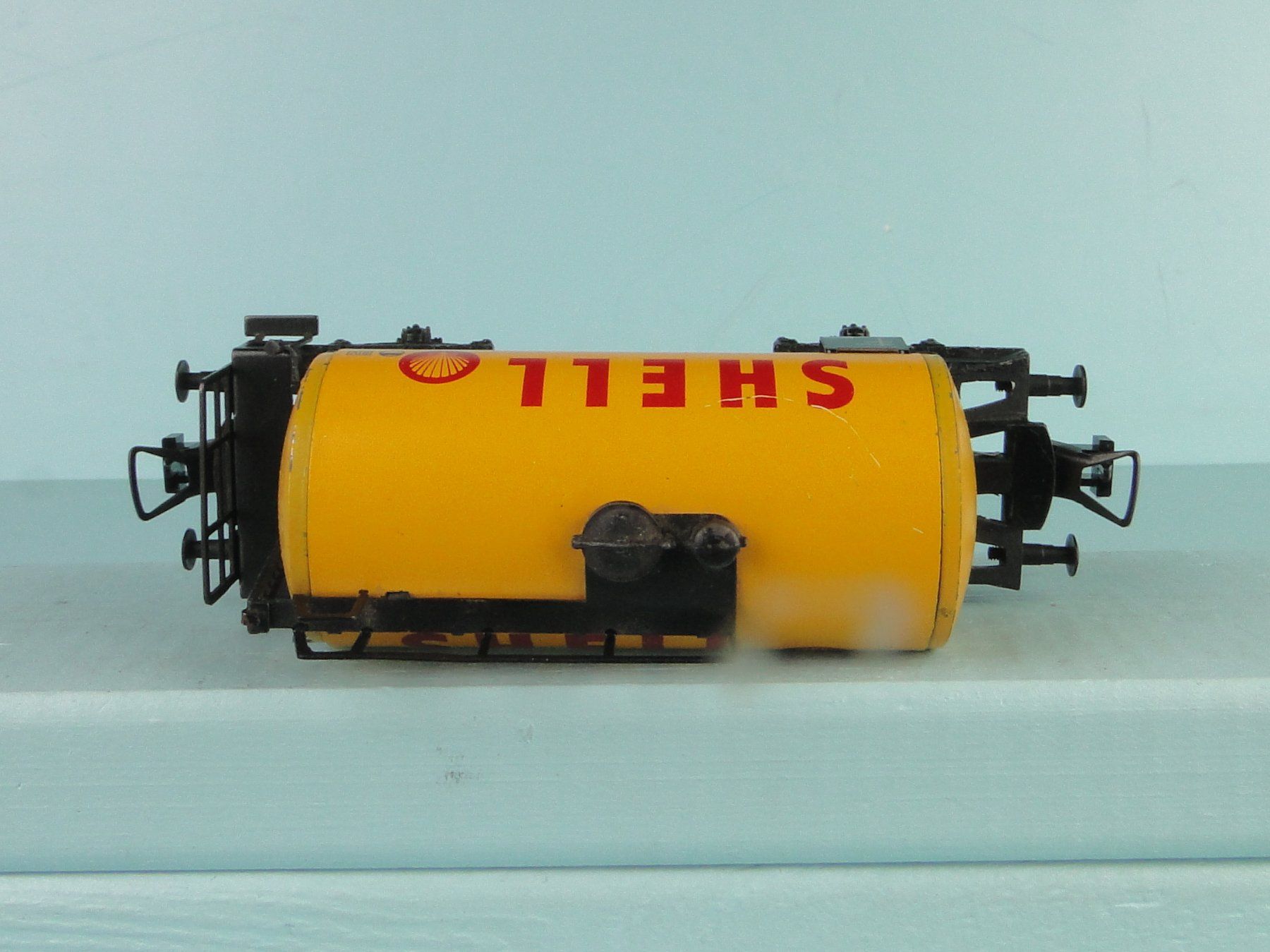 Trix Trains électriques: TRIX H0 Shell Kesselwagen, Vollmetall – D'occasion à Bülach par cann11 1