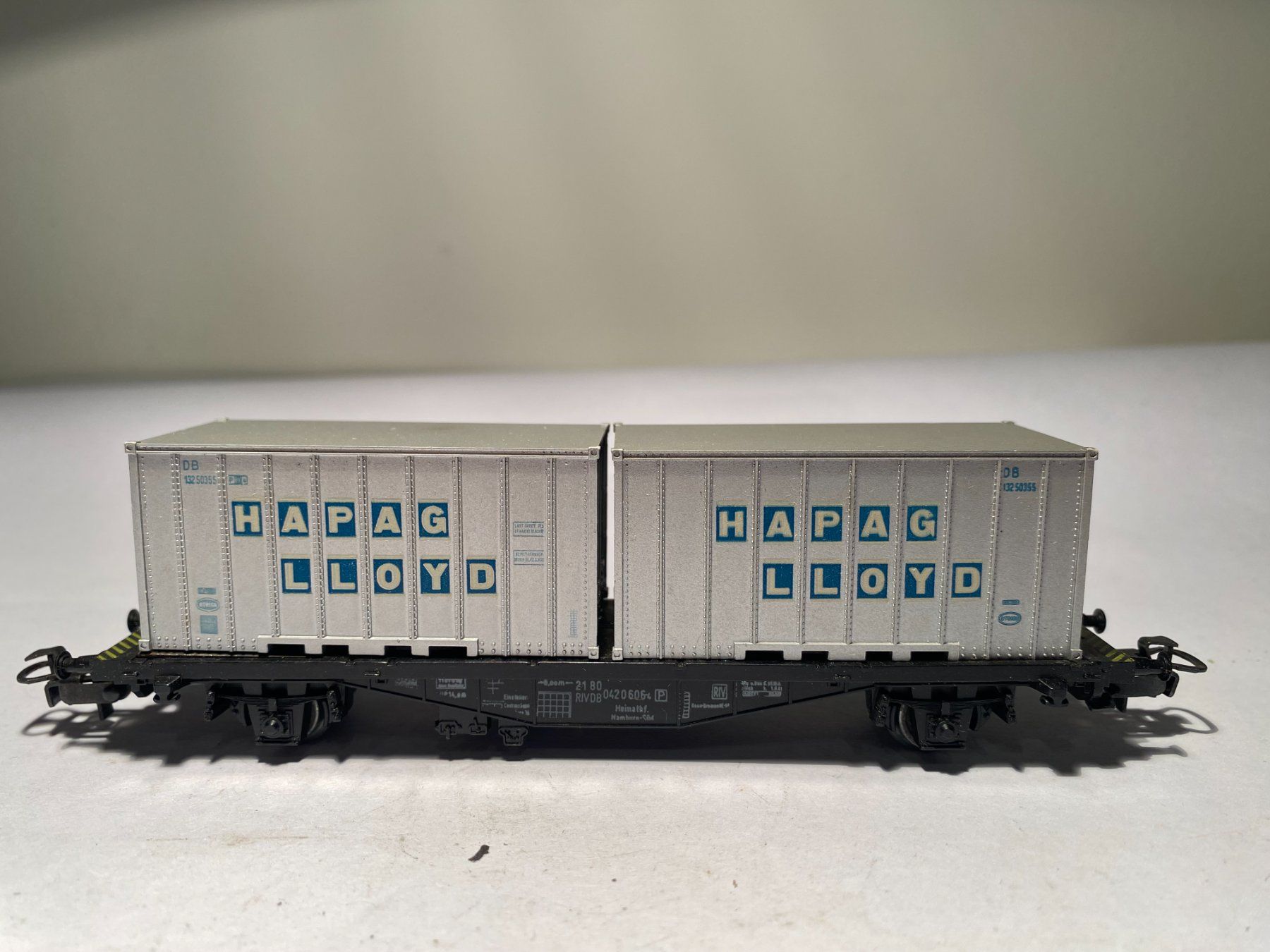 Märklin Modellini di ferrovie: Märklin Containerwagen HAPAG LLOYD, AC Achsen – Usato da Buchrain venduto da Modellbahn11 1