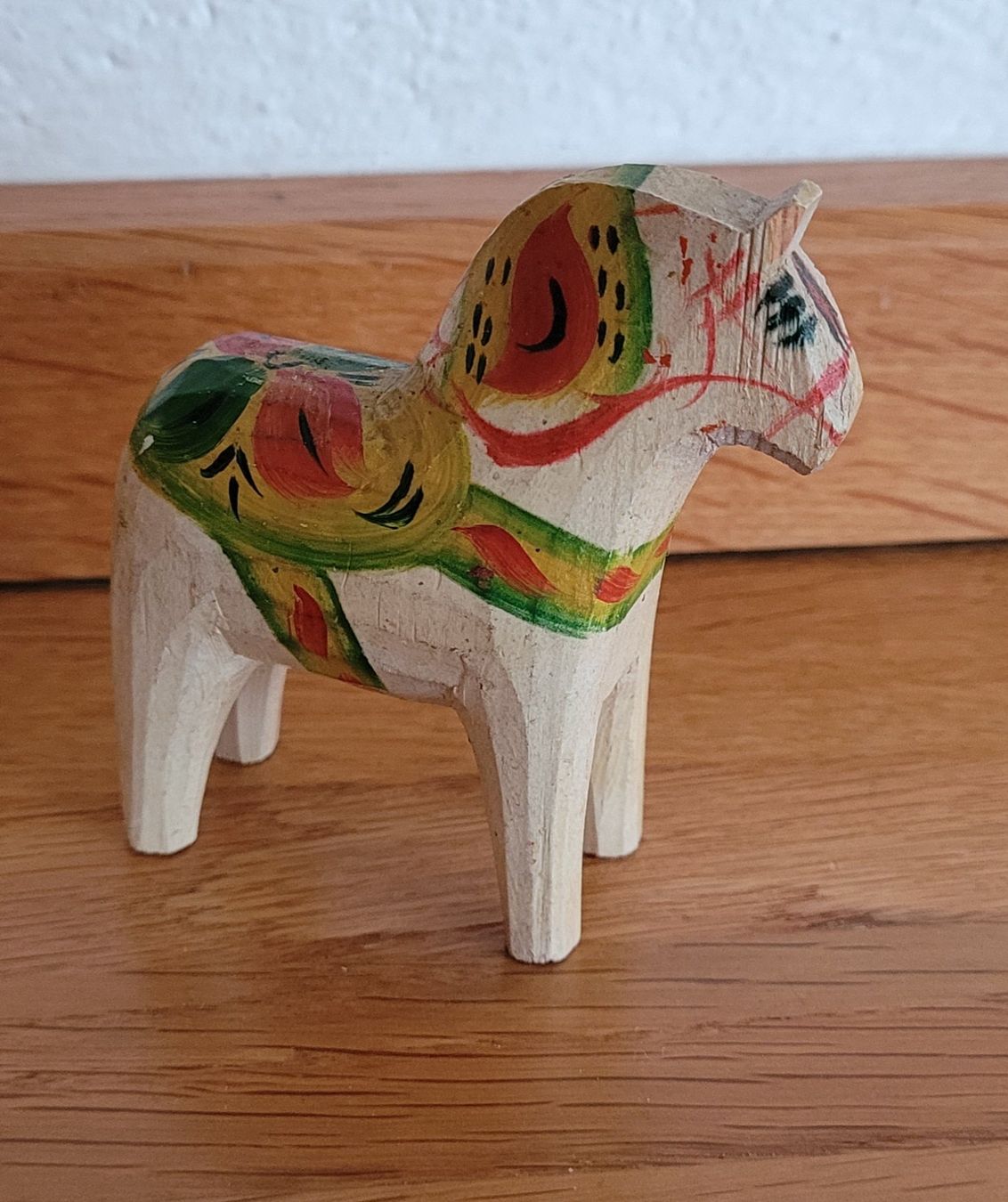Statuette: Dala Pferd creme farbig ca. 7.5 cm hoch – Usato da Wetzikon ZH venduto da Zirben5 1