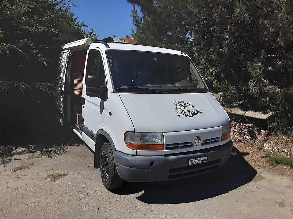 Renault Veicoli da campeggio: 2000 Renault Master mit MFK (Feb 25) – Usato da Safnern venduto da petraks