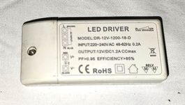 LED Klein-Travo 12V 1.2A Triac Dimmbar 5-100%