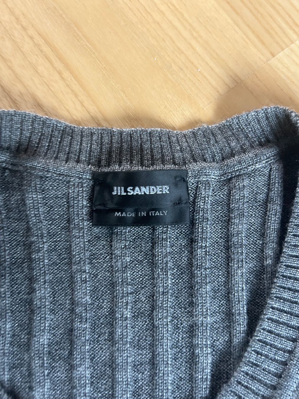 Jil Sander Maglioni & Felpe: Jil Sander Pullunder grau in Grösse 50 – Nuovo (secondo la descrizione) da Brüttisellen venduto da ThommyK 1