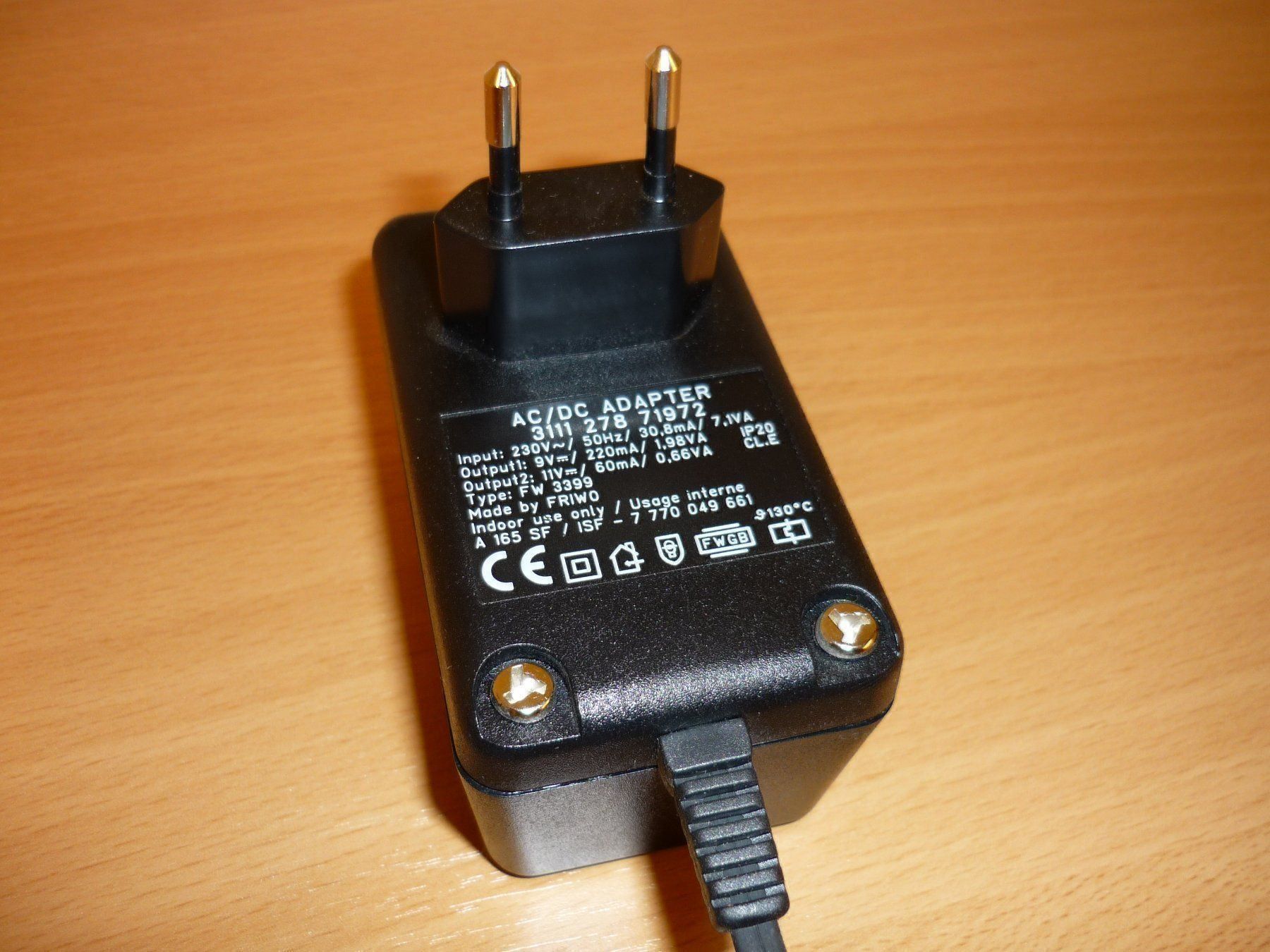 Laufwerke & Adapter: Adapter AC/DC für Bastler – Gebraucht aus Jonschwil von bsn_p8dl 1